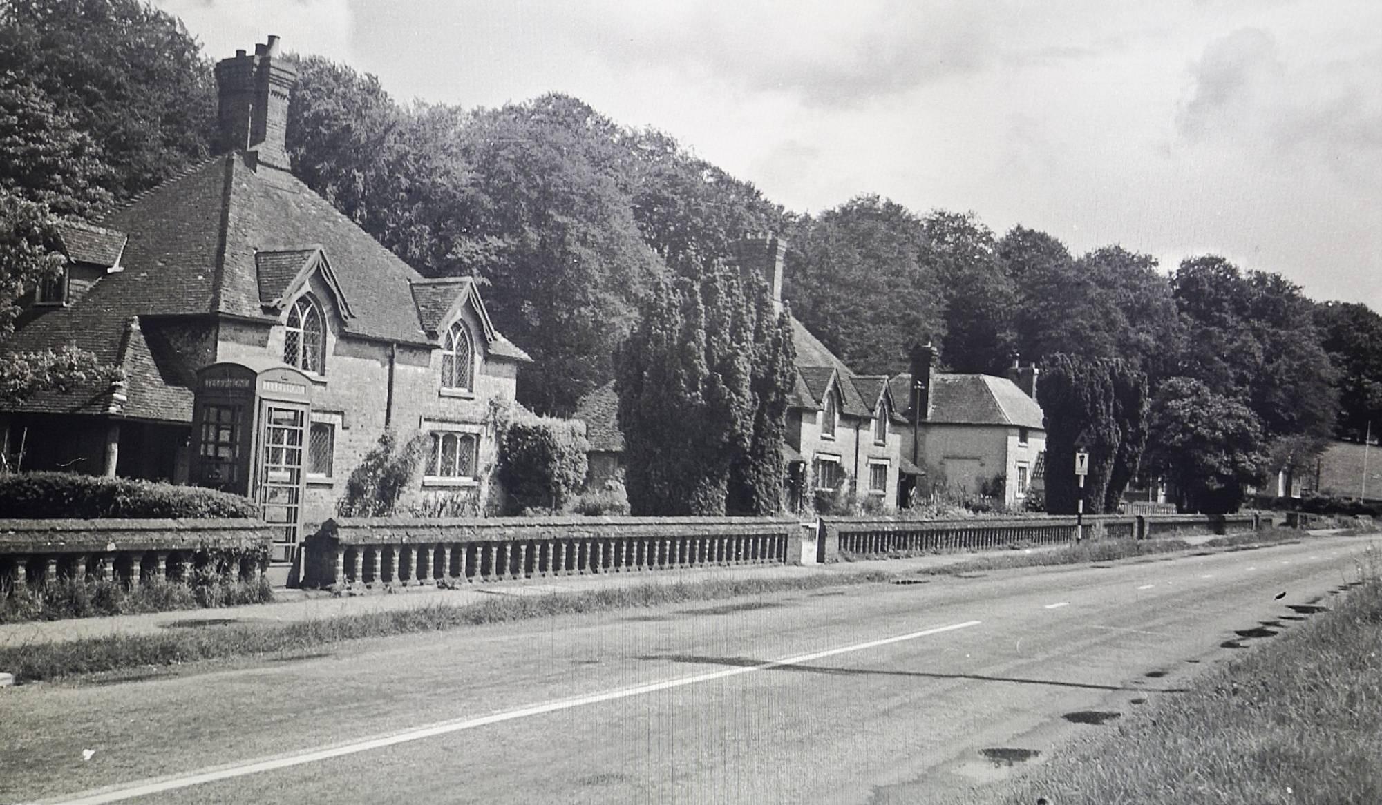 Gosport Road early 20th Century facing south